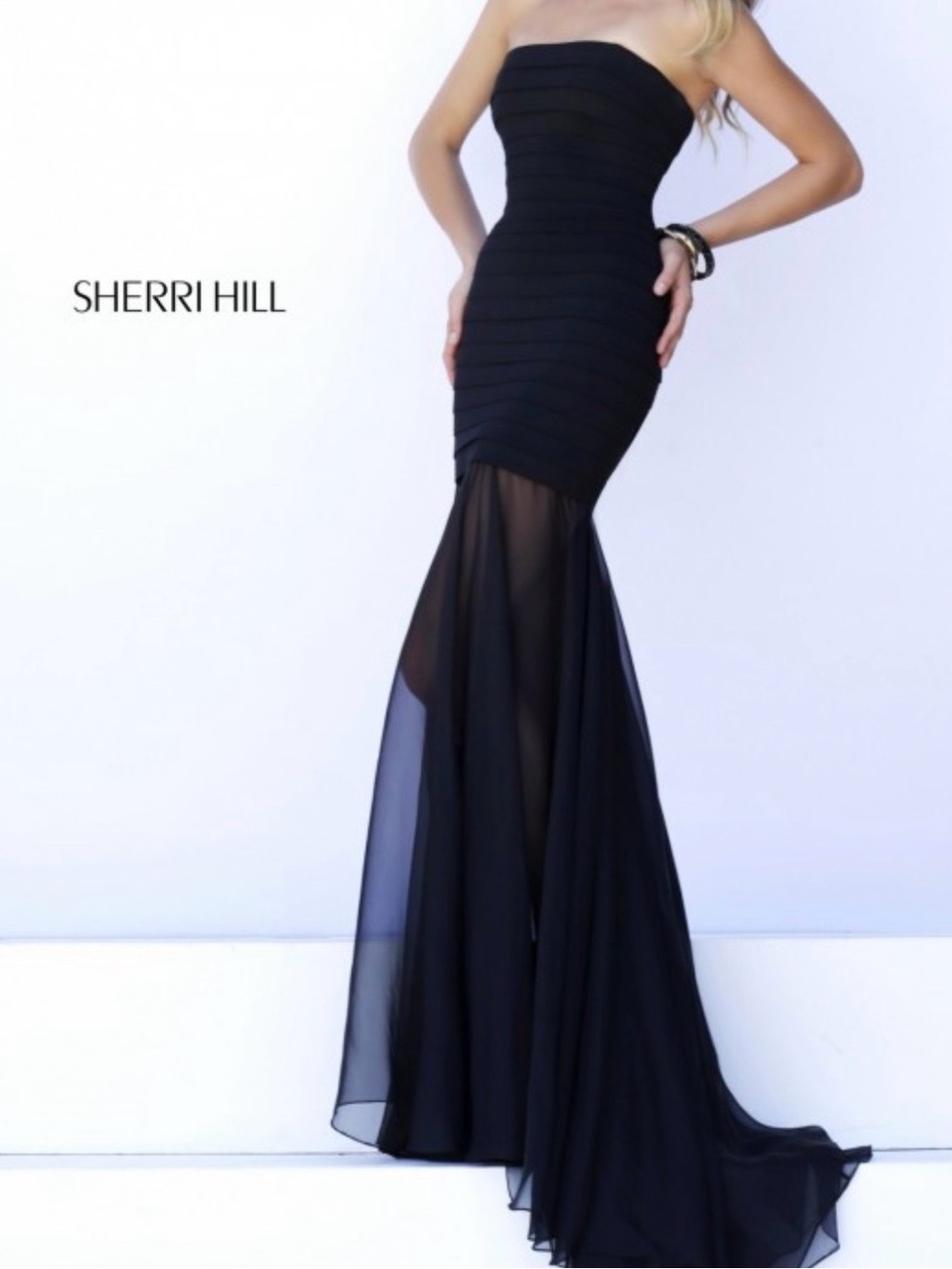 Title: Sherri Hill Style 32286 Black Mermaid Dress, Size 4